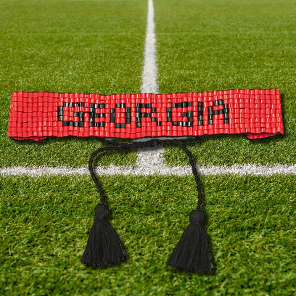 Seed Beaded GEORGIA BULLDOGS College Football Tassel Drop Pull To Fit Bracelet - Picture 3 of 4